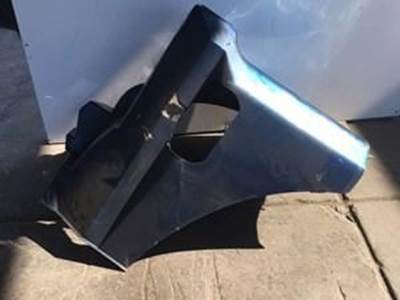 Used Passenger Side Fender Extension For A 2001 International 9100I Some Damage