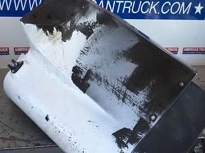 Used LH Side Fender Extension For 2005 International 9200