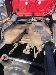 Good Used FontAine Air Slide Fifth Wheel From A 2015 Freightliner CAscAdiA 125