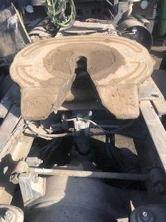 Good Used HollAnd StAtionAry Fifth Wheel From A 2013 Kenworth T800