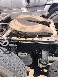 Good Used Jost Air Slide Fifth Wheel From A 2014 Volvo VNL64T