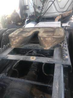 Good Used Jost Air Slide Fifth Wheel From A 2012 Freightliner CAscAdiA 125