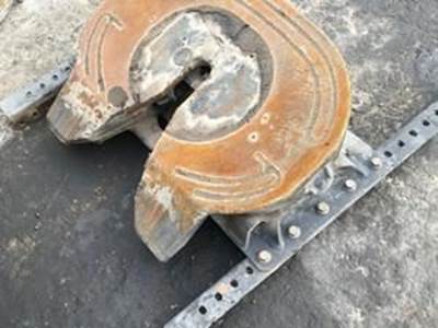 Used Holland Stationary Fith Wheel