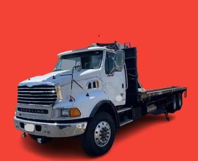 Sterling L9500 Tandem Axle 28 ft Flatbed Truck - 450HP, 10 Speed Manual