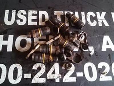 Inspected Good Fuel Line Fitting Set