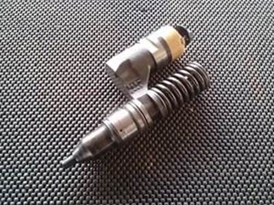 CAT C12 Fuel Injector