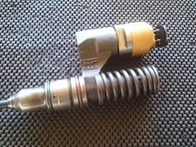 Caterpillar C12 Fuel Injector