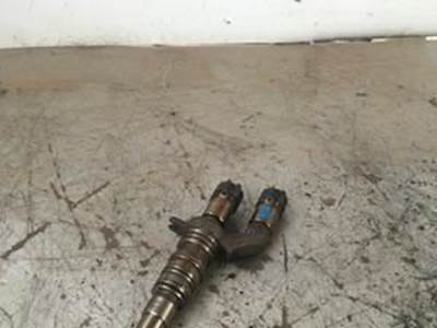 Used Cummins ISX Injectors 10015210;