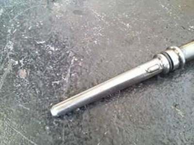 Good Clean And Inspected Cummins 5.9 Pencil Injector