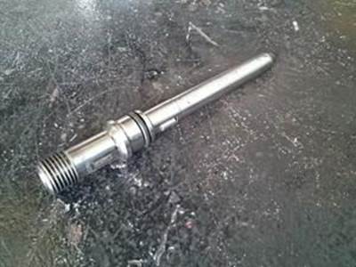 Good Clean And Inspected Cummins 5.9 Pencil Injector
