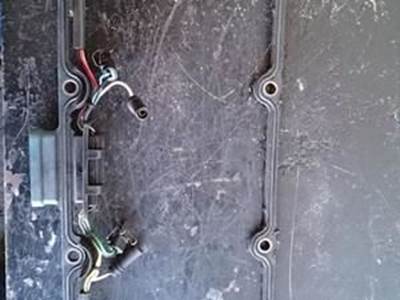 Good Clean And Inspected International 7.3 Valve Cover Gasket And Injector