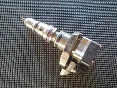 International 7.3L Fuel Injector