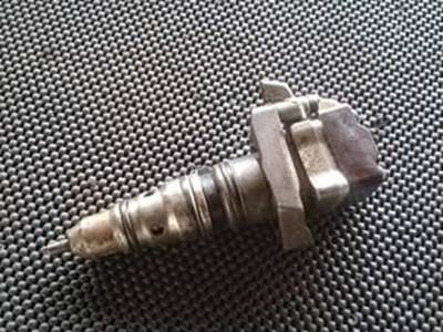 International 7.3L Powerstroke Injector