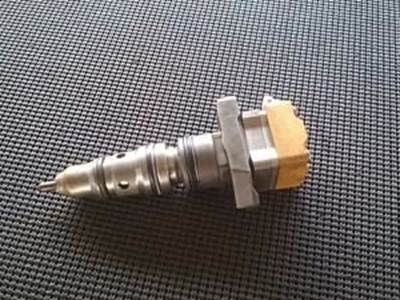 International DT466 Fuel Injector