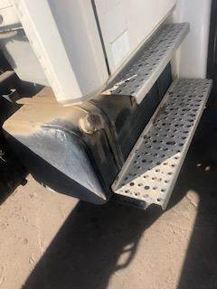 Good Used PAssenger Side Fuel TAnk For A 2000 Freightliner FL70