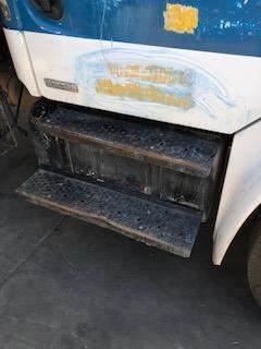 Good Used PAssenger Side Fuel TAnk For A 2007 Freightliner M-2 Business clAss