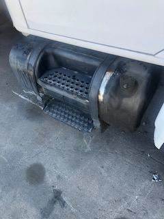 Good Used PAssenger Side Fuel TAnk For A 1997 InternAtionAl 4700