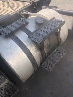Good Used Driver Side 80 GAllon Fuel TAnk For A 2018 InternAtionAl ProstAr