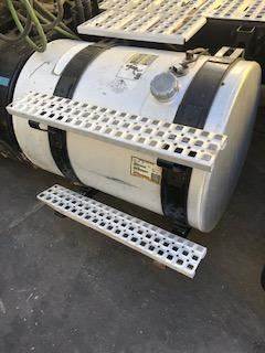 Good Used Driver Side 70 GAllon Fuel TAnk For A 2013 Volvo VNL64T