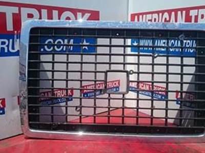 Used Grille For Volvo VNL