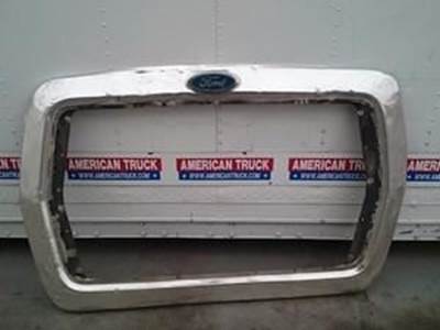 Used Grille Sorounding For ForD LN9000