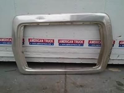 Used Grille Sorounding For ForD LN9000