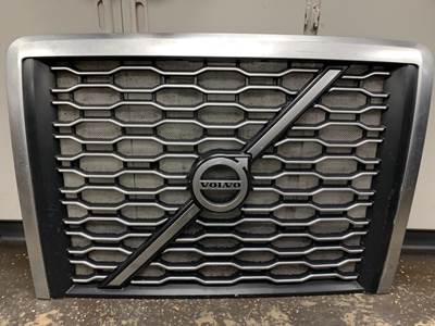 2019 Volvo VNL Grille