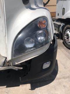 Good Used Driver Side BlAckout HeAdlight Assembly For A 2016 Freightliner