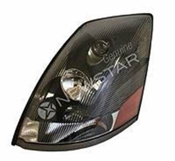 Volvo VNL Headlamp Assembly LH Driver Side  Replaces Volvo Parts Numbers: 