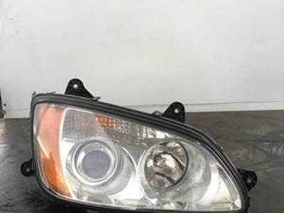 Used Passanger Side Headlight For A 2008-2015 Kenworth T660