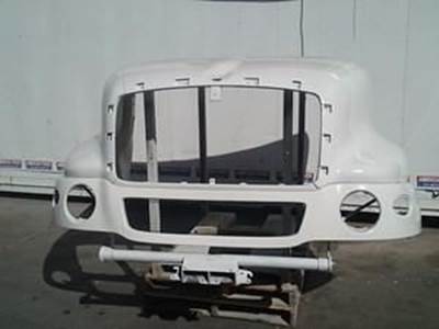 Super Clean Refurbished Hood For 2005 & Up Kenworth T2000
