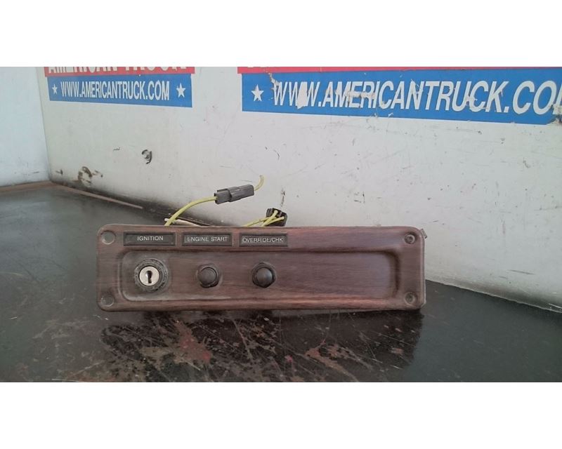 Used Ignition Switch Panel With Buttons For 2000 Freightliner FLD120