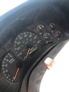 Good Used Instrument Cluster For A 2004 Chevy C5500