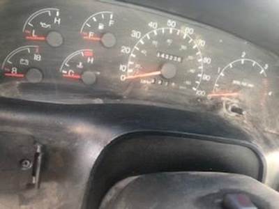 Good Used Instrument Cluster For A 2000 Ford F750