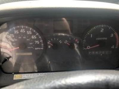 Good Used Instrument Cluster For A 2009 Hino 185