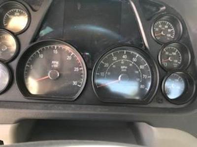 Good Used Instrument Cluster For A 2019 Peterbilt 567