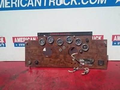 Used Instrument Cluster Assembly For Peterbilt