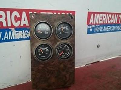 Used 4 Gauge Instrument Cluster One The GaugeS Is Cracked For Kenworth T600