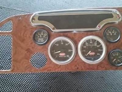 Used Instrument Cluster Off Peterbilt 387 Missing A Guage