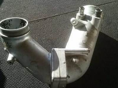 Hino Intake Manifold Assembly, With 2 Open Valves And 4 Bolt, Square Connection