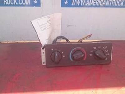 Used A/C Control Assys For 2002 ForD F350