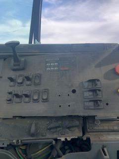 Good Used DAsh Switch PAnel For A 2009 Freightliner CL120 ColumbiA