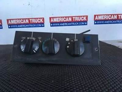 Used A/C Heater Climate Control Dash Module For A 1993 International 8200