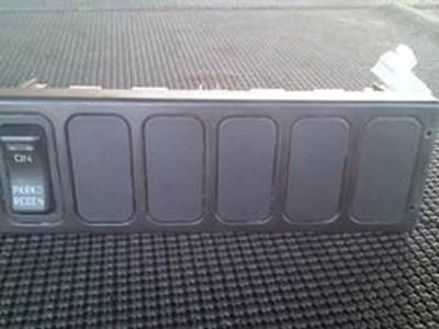 Used International Panel With Parked Regen Button