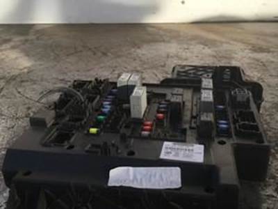 Used Freightliner Fuse Box