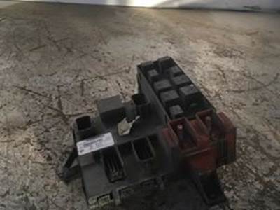 Used 2015 Freightliner Cascadia Fuse Panel