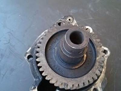 Accessory Fuel Drive From A Cummins M-11 Engine