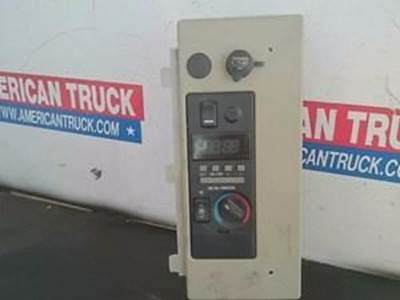 Used Sleeper Control Panel For Volvo VNL