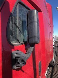 Good Used Driver Side View Mirror For A 2015 Freightliner CAscAdiA 125