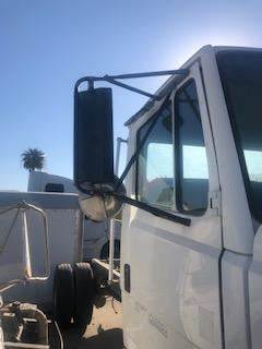 Good Used PAssenger Side Mirror For A 2000 Freightliner FL70